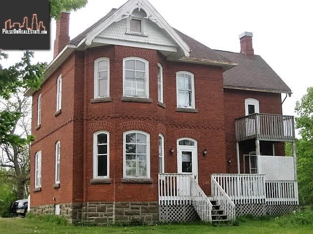 Property 400 Franktown Road main img