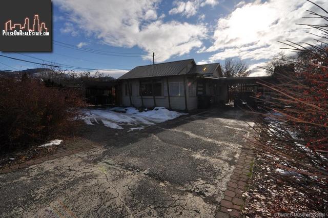 Property 425 Leathead Road main img
