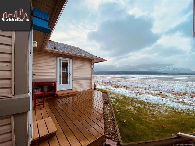 Property #15 111 Harbourfront Drive main img