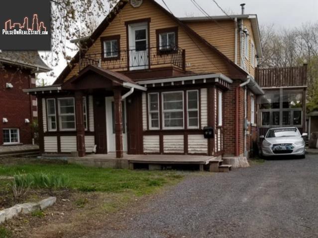 Property 1257-1261 Av. Bourgogne main img