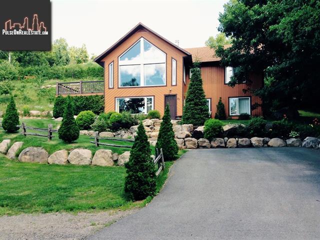 Property 40-40a Rue Henri-Dunant main img