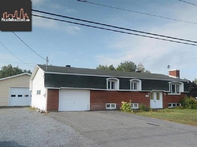 Property 3762 Boul. Fiset main img