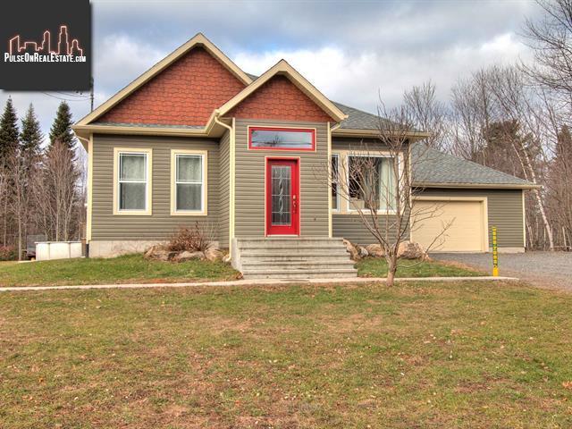Property 230 Av. Richard main img