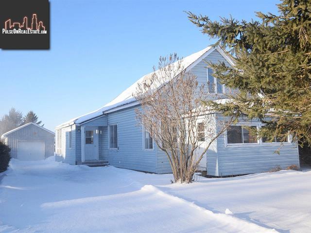 Property 4545 Ch. Clement-Pesant main img