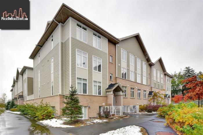 Property 841 Blackcomb Private Unit#E main img