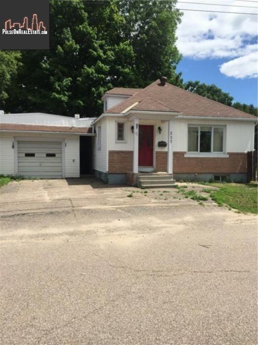 Property 227 Elizabeth Street N main img