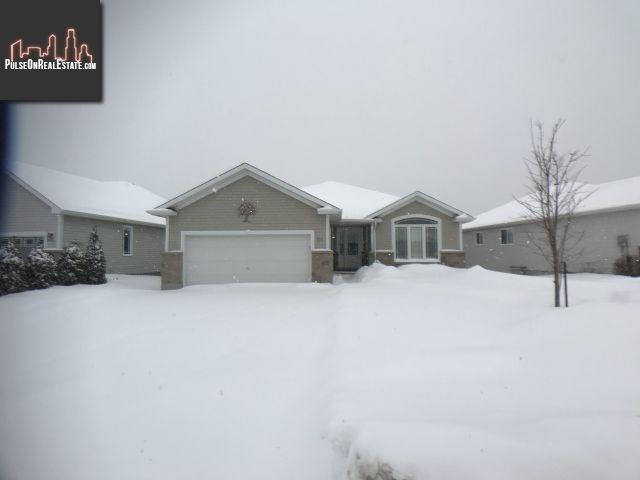 Property 54 Westerra Way main img