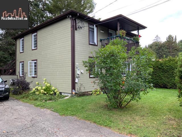 Property 10-12 Av. Chartier main img