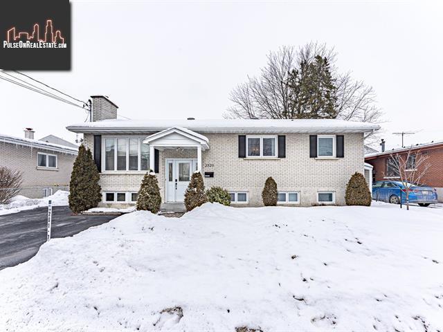 Property 3520 Rue Sicotte main img