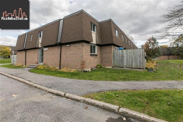 Property 356 Garden Glen Private main img