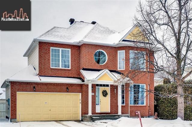 Property 2070 Oakbrook Circle main img