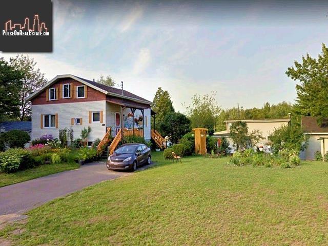 Property 3440 Rue Des Lobelies main img