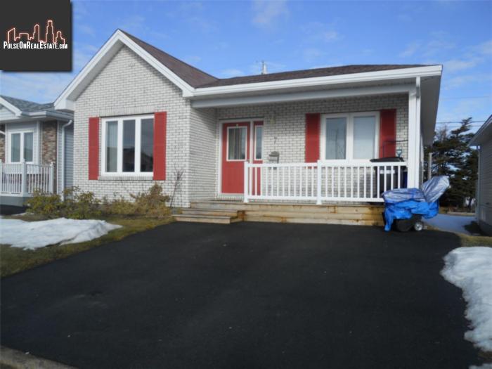 Property 7 Errol Place main img