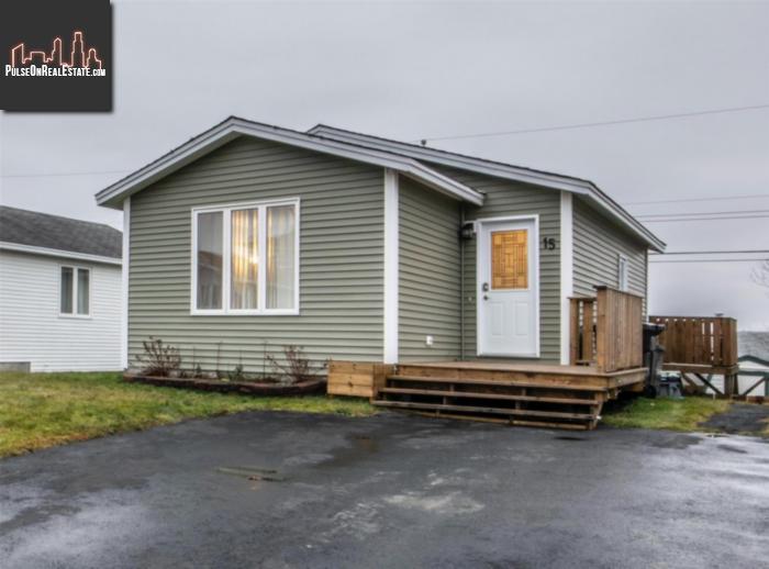 Property 15 Maisonneuve Drive main img