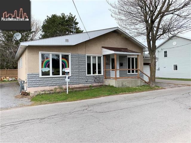 Property 396 St-Joseph Street main img
