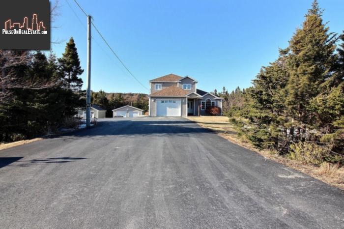 Property 74 Western Island Pond Drive main img