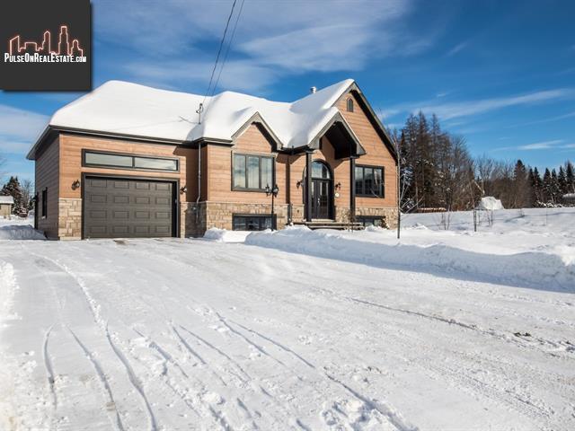 Property 11 Rue Oak main img