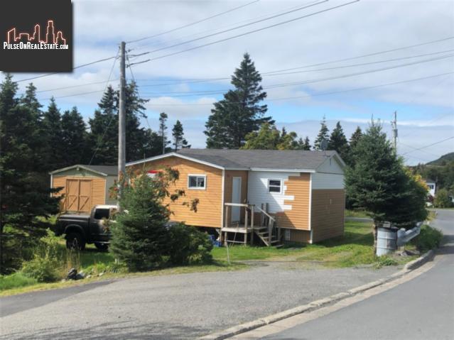 Property 13 Harbour Drive main img