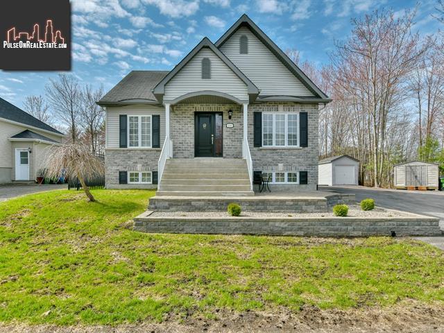Property 154 Rue Vachon main img