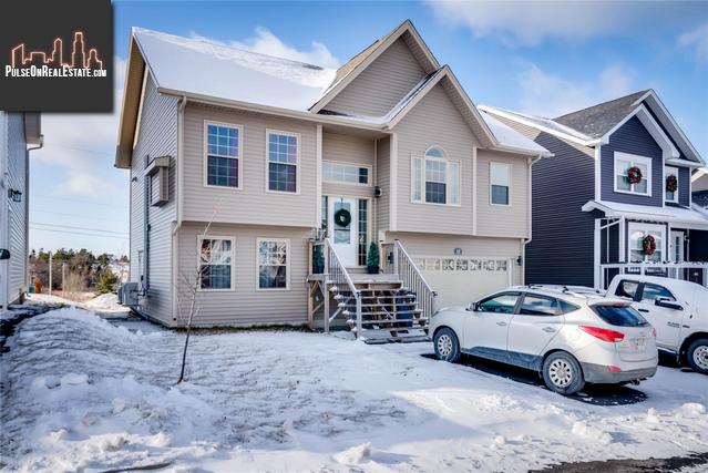 Property 45 Townsview Place main img
