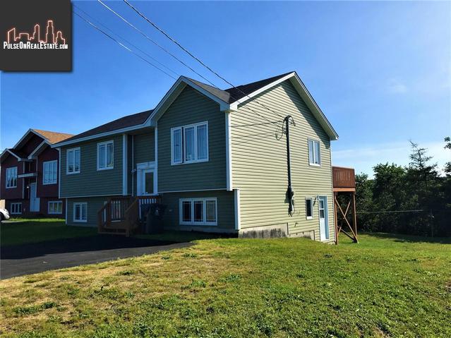 Property 26 Dunns Hill Road main img