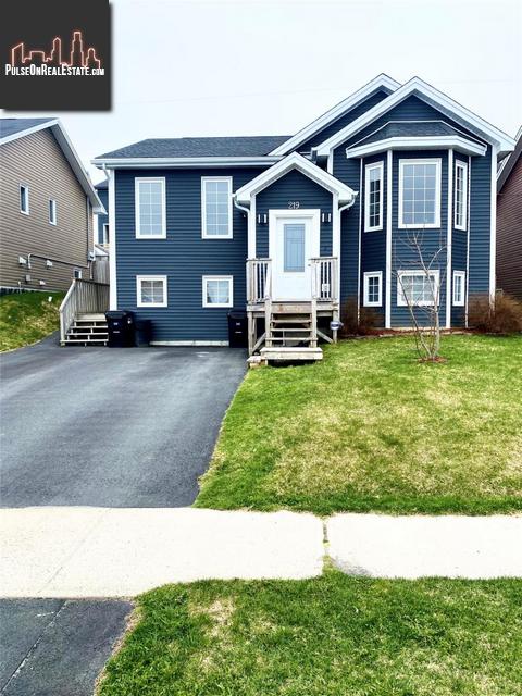 Property 219 Ladysmith Drive main img
