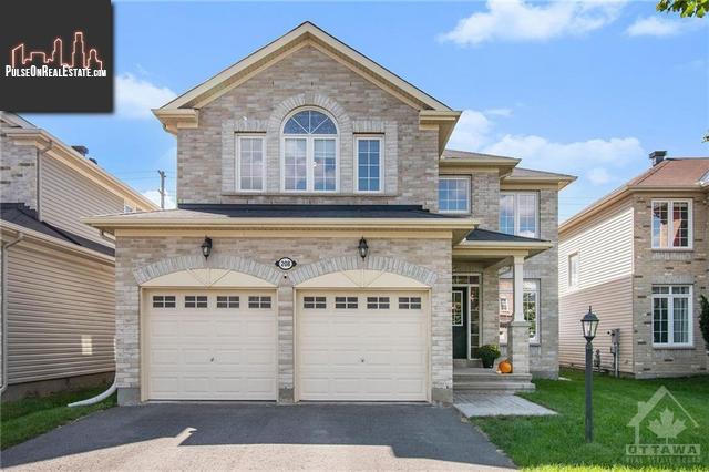 Property 208 Kinloch Court main img
