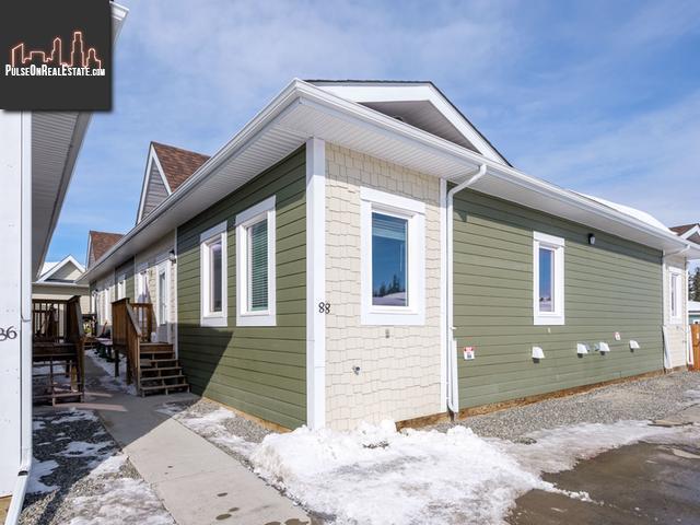 Property 88-67 River Ridge Lane main img