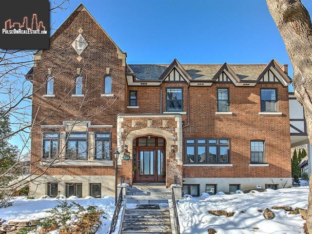 Property 19 Av. Grenville main img
