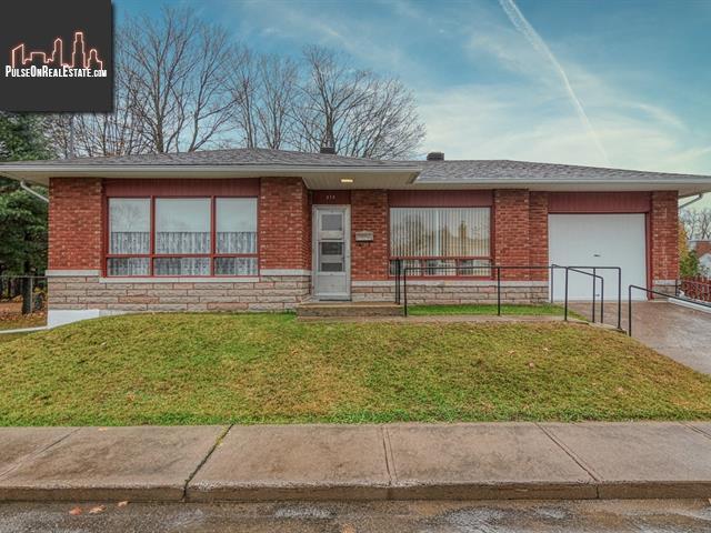Property 215 111e Rue main img