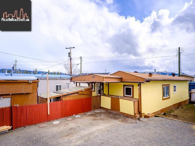 Property 8-833 Range Road main img