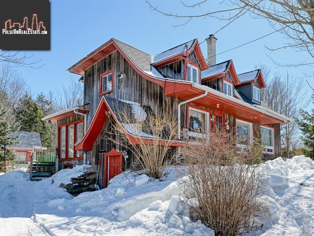 Property 415 Rue Macdonald main img
