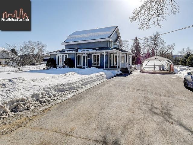 Property 1081 Rue Principale main img