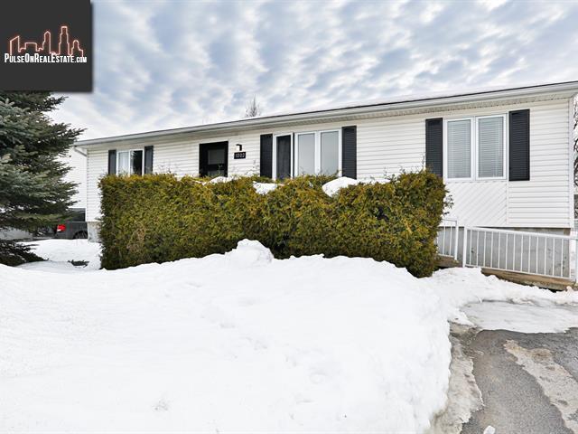 Property 1002-1004 Av. Dupuis main img