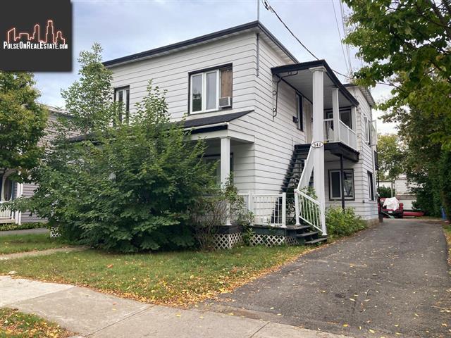Property 341-343 Rue Tache main img