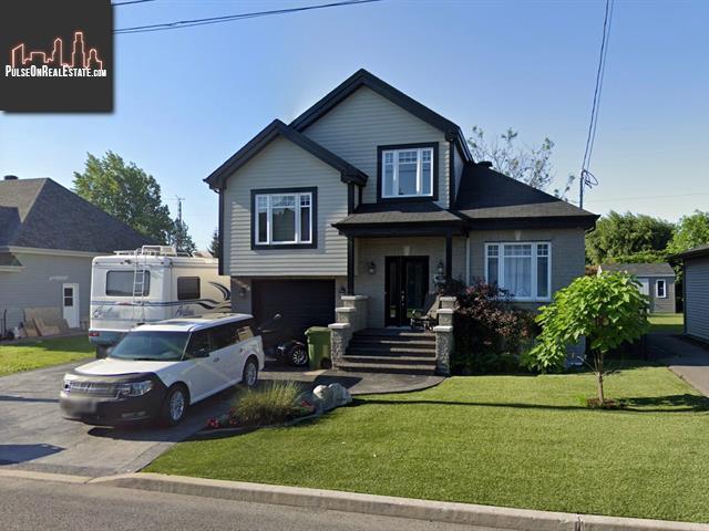 Property 792 Rue Bousquet main img