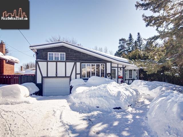 Property 412 Rue Phaneuf main img
