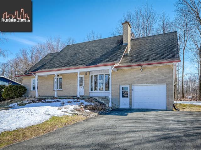 Property 820 Rue St-Jean main img