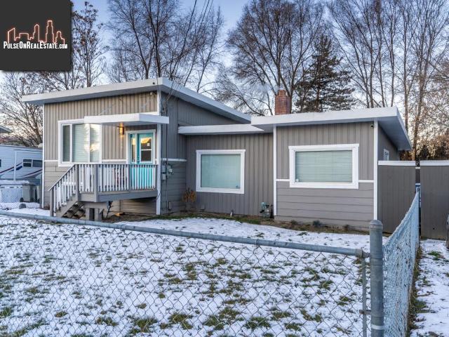 Property 1389 Hamilton Street main img