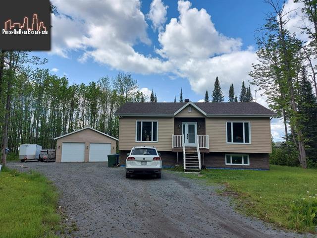 Property 1030 Ch. Bergeron main img