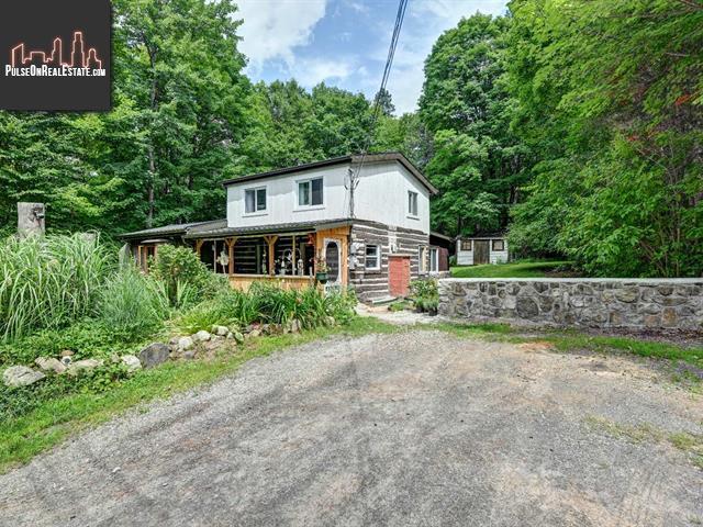 Property 20 Rue Du Rocher main img