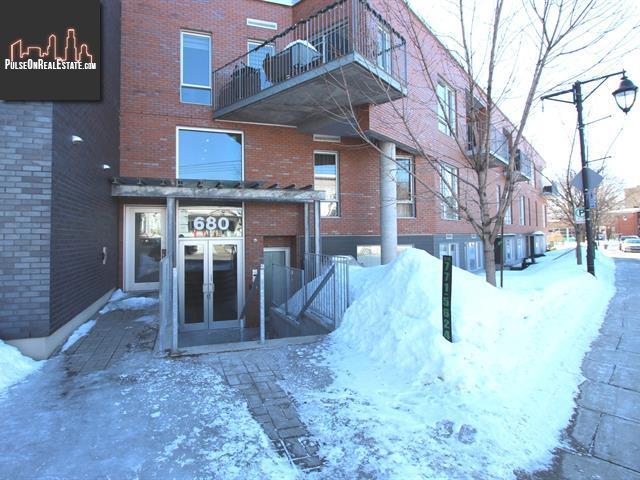Property #206-680 Ch. Du Bord-Du-Lac-Lakeshore main img