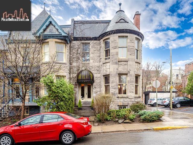 Property 110 Av. Columbia main img