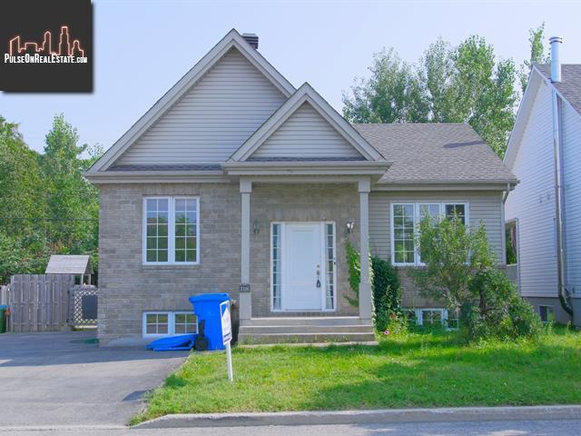 Property 2336 Boul. Lafontaine main img
