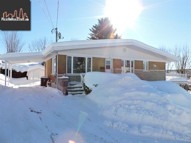 Property 290-300 125e Rue main img