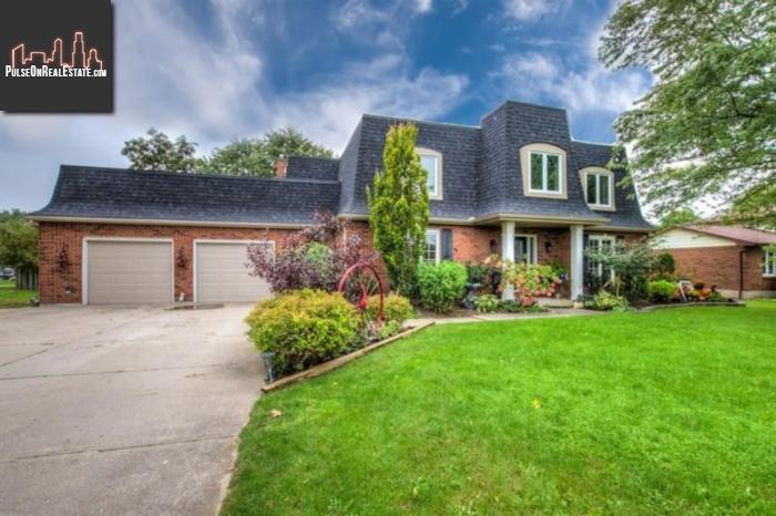 Property 2541 Dundas Street main img