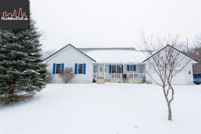 Property 30126 Clachan Road main img