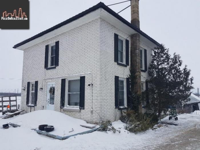 Property 223 Sideroad 25 main img