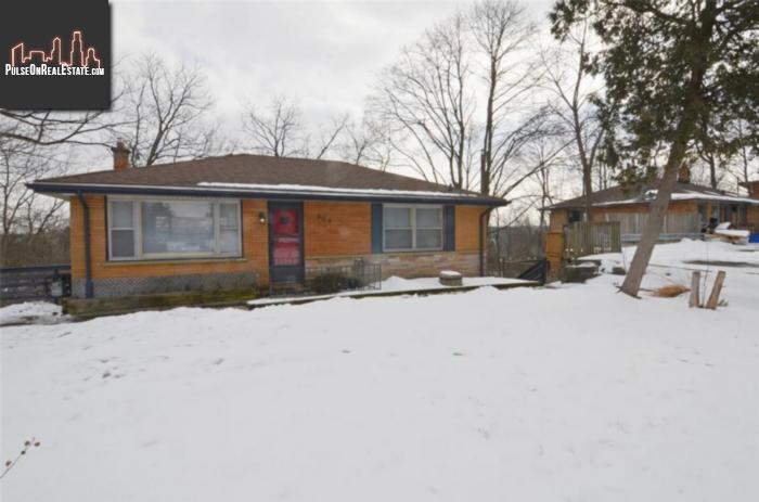 Property 304 Riverside Drive main img