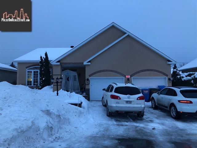 Property 281 Place Du Golf main img